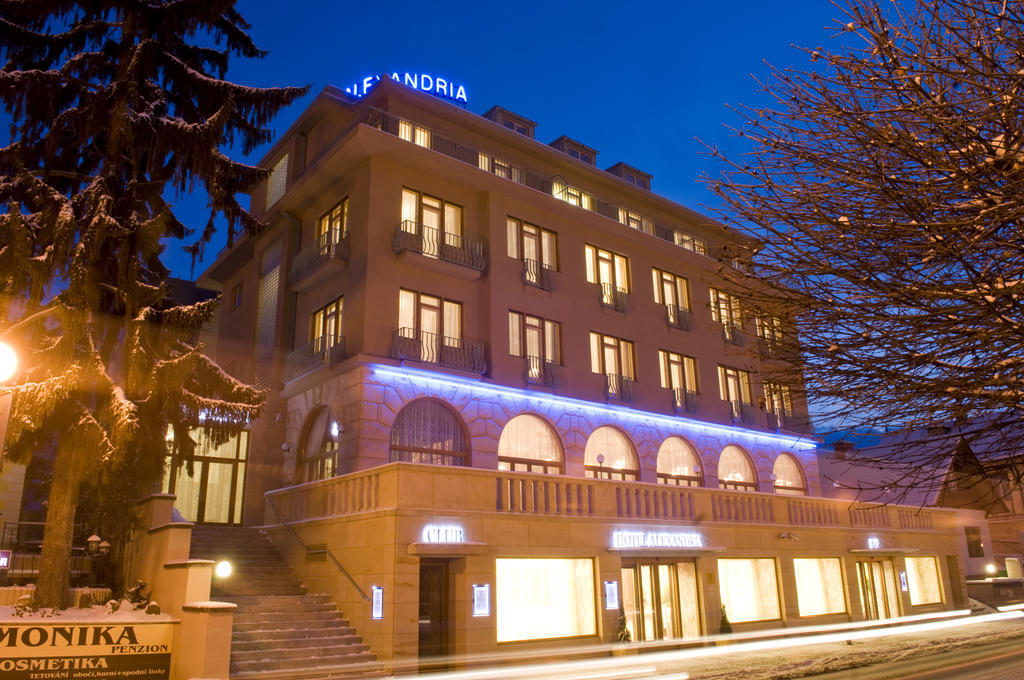 Alexandria Spa & Wellness Hotel Luhačovice Exterior foto